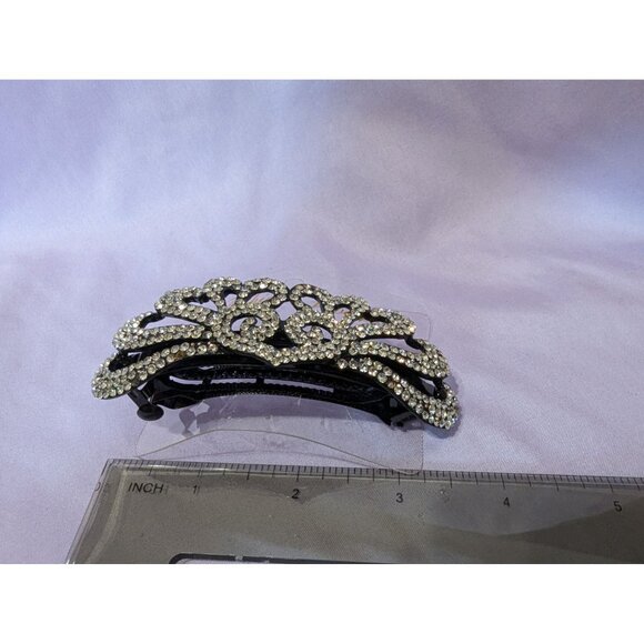Vintage Rhinestone Crystal Hair Clip With Elegant Design - Picture 4 of 4